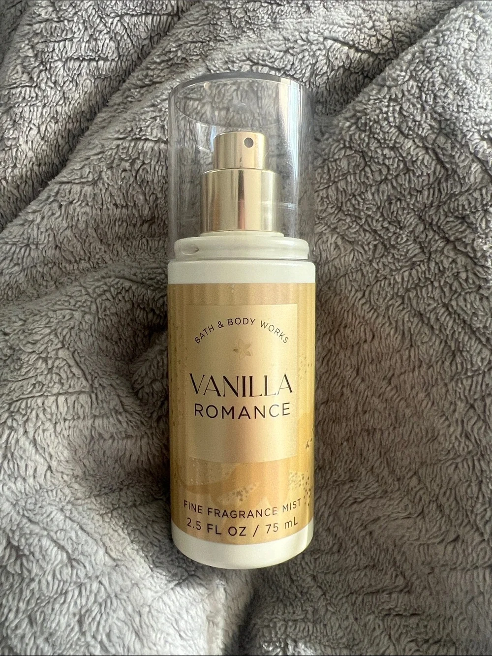 💋3/$10💋Bath & Body Works Vanilla Romance Fragrance Mist Travel Size